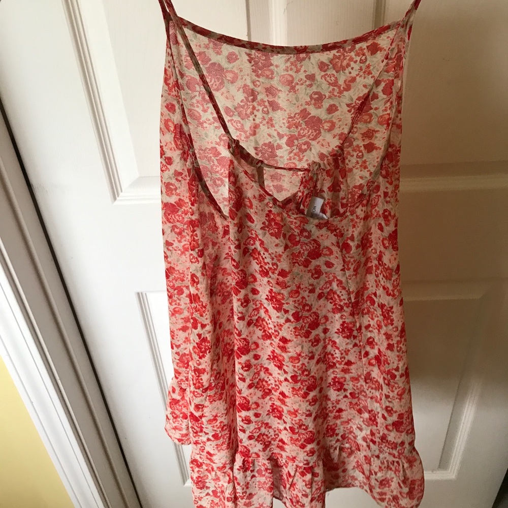 BCBGeneration Flower Tank - Picture 2 of 2
